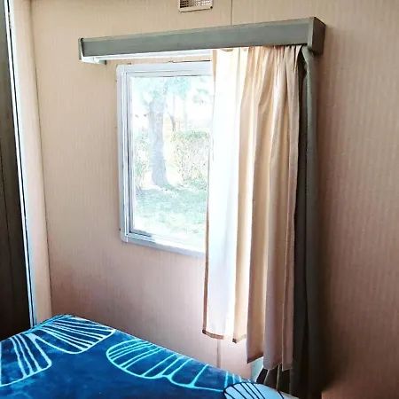 4 Etoiles, 6 Personnes, Climatisation, Parking, Piscine, Wi-fi * Hyeres