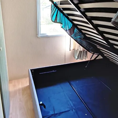 4 Etoiles, 6 Personnes, Climatisation, Parking, Piscine, Wi-fi *