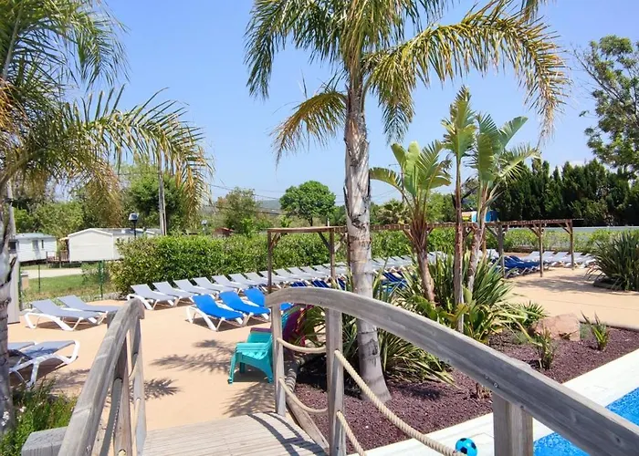 4 Etoiles, 6 Personnes, Climatisation, Parking, Piscine, Wi-fi Διαμέρισμα *