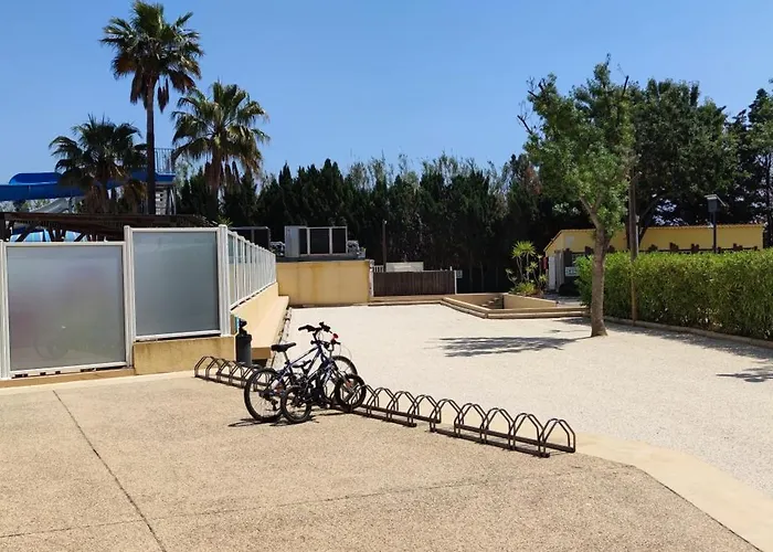 Διαμέρισμα 4 Etoiles, 6 Personnes, Climatisation, Parking, Piscine, Wi-fi