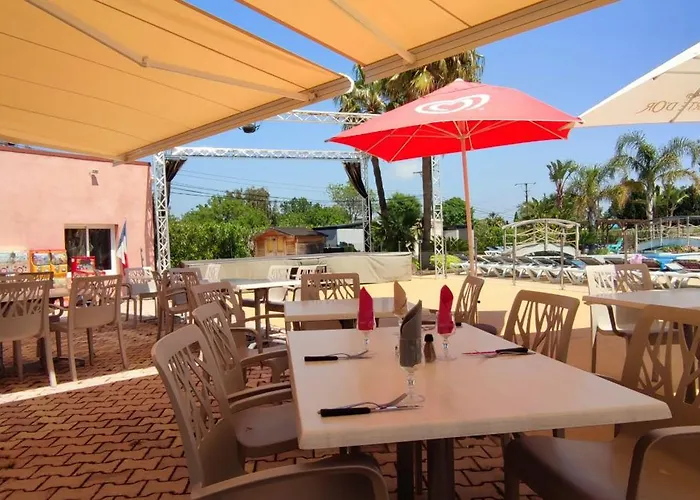 Διαμέρισμα 4 Etoiles, 6 Personnes, Climatisation, Parking, Piscine, Wi-fi Ιέρ